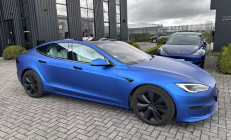 市值缩水8400亿美元，马斯克的特斯拉“无人驾驶”？