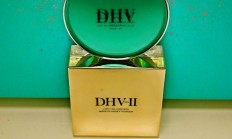 代理模式难持久 “香水第一股”的转型考验