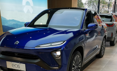 五大光伏龙头半年巨亏170多亿元，谁在增亏？谁的“血条”更厚？