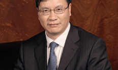 算力基础设施建设紧锣密鼓 上市公司频获10亿元级大单