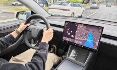 【美股盘前】特斯拉涨超2%，马斯克称已回归7×24小时工作状态；美国最大养老基金Q1抛售苹果，买入Meta、AMD和麦当劳；花旗看涨金价短线再冲3500美元/盎司，长期立场偏空