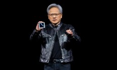 四大行业协会呼吁审慎选择美国芯片，多家企业回应业务影响