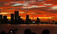 罕见！“沙德尔”停止编号后再度加强为台风 最新路径