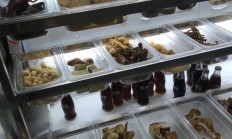 绝味食品2024年上半年营收下滑9.73% 单店精细化管理或成卤味行业发展趋势