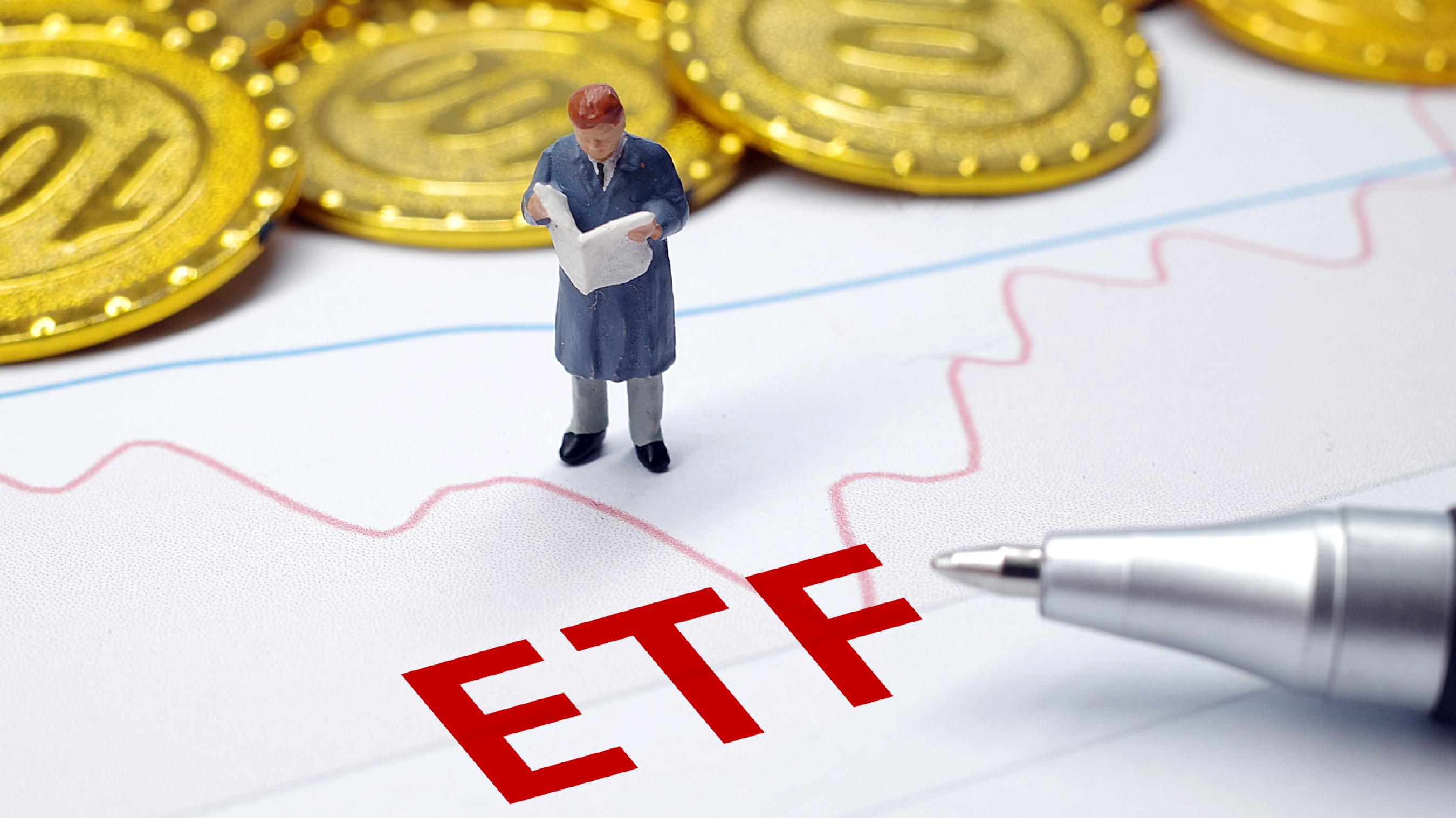 又一批宽基ETF下周一密集上新；巴菲特再次出手买入西方石油股票丨天赐良基