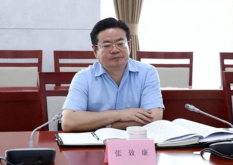 工程师转基金经理，浙商基金王斌清仓式卸任所有在管产品