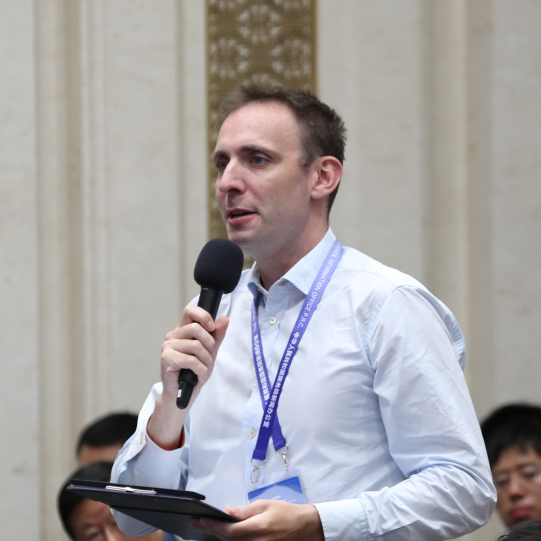 央行行长潘功胜：积极支持香港推出离岸人民币国债期货
