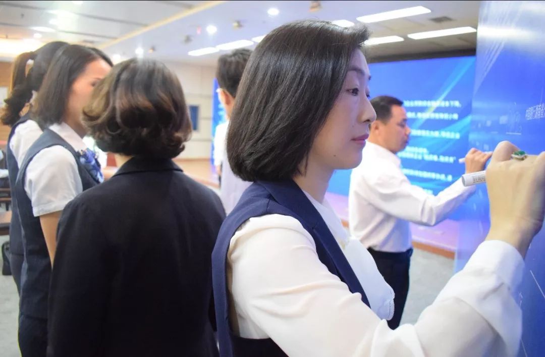 接待近百家机构调研 上市银行释放不少暖意