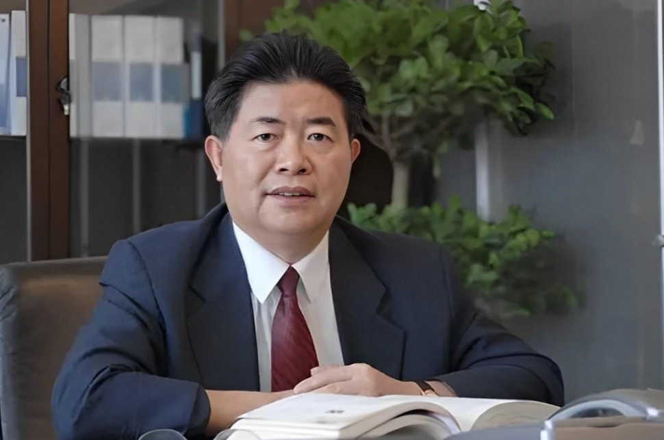 实控人再遭立案 华是科技股价迎考