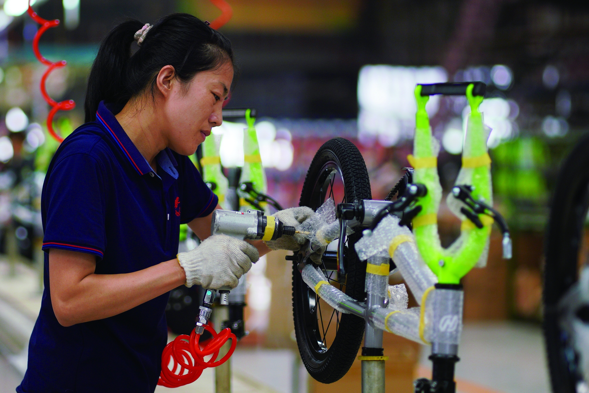 北京证券交易所副总经理周箴：积极引导中小企业从“小而美”迈向“强而久”