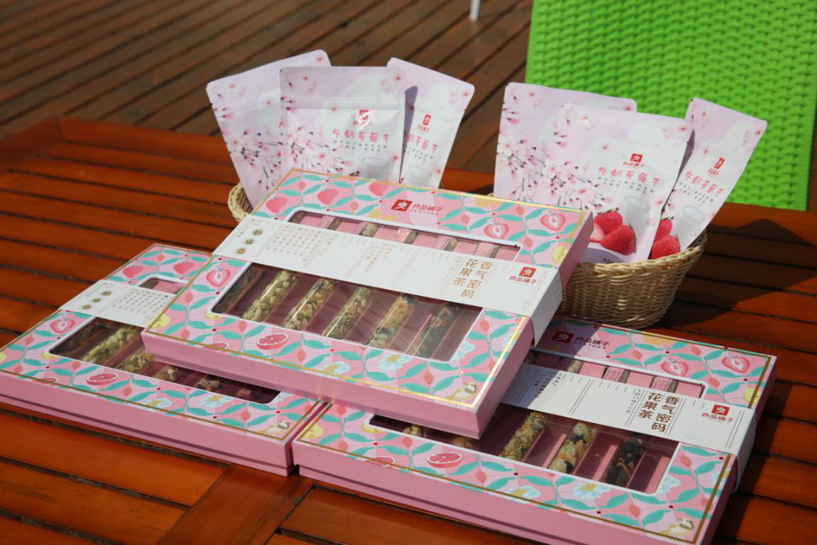 向武汉国资转让控制权告吹，良品铺子：各项业务平稳运行