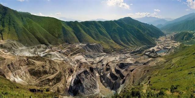 总部落户最高奖励2亿元!20余省份抢滩“汽车下半场” 谁有望成为“中国底特律”?